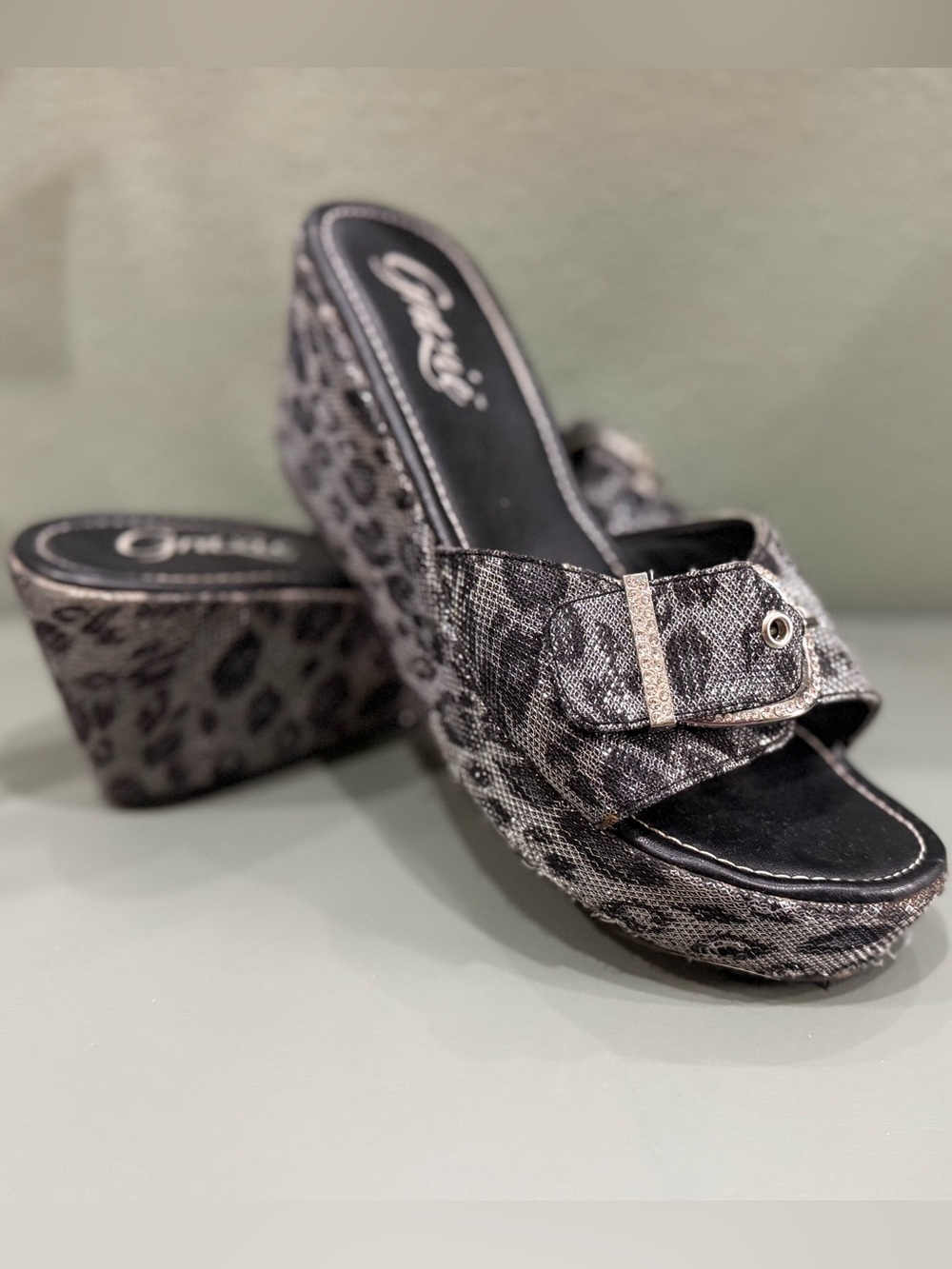 Grazie Gray Leopard Print Wedge Slide